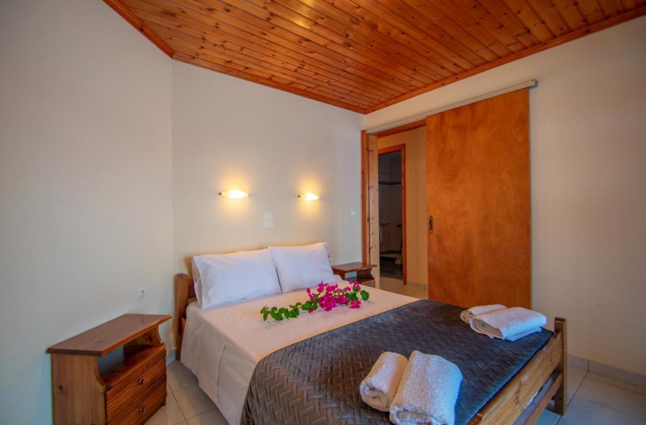 Aggelika Apartments Lithakia  Bagian luar foto